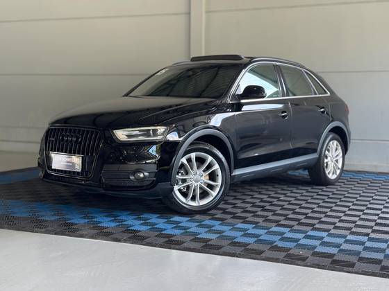 AUDI Q3 2.0 TFSI AMBIENTE QUATTRO 4P GASOLINA S TRONIC